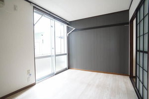 コーポエレガンス B 102号-2