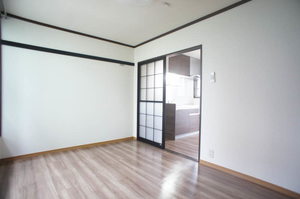 コーポエレガンス B 202号-3