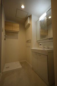 コートピア港南 B 102号-3
