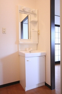 ドミール赤坂 201号-6