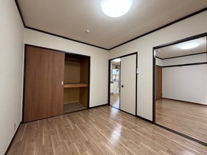 ジュネス東林間 203号-5