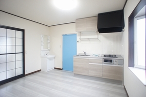 ヒルトップ海老名 202号-2