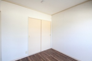 シャロ－ムヒル 202号-8