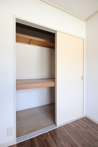 シャロ－ムヒル 202号-9