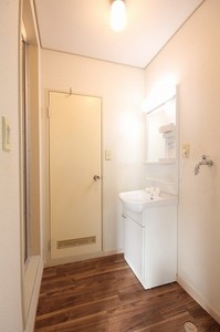 シャロ－ムヒル 202号-10