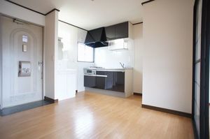 クレスト大和 A 201号-2