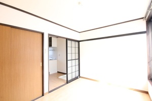 セラブール八景 203号-2