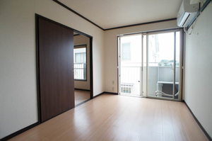 グロリアセブン 202号-4