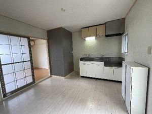 サンヒルズ 202号-5