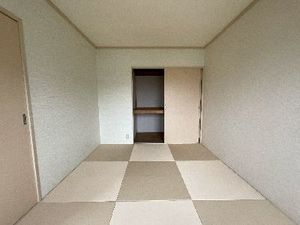 サンヒルズ 202号-8