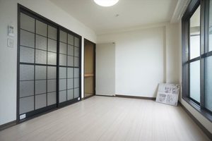 シャルマンドミール 202号-8