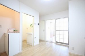 アーバン・２１ 202号-3