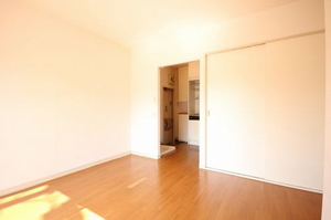 ジュネス六浦　Ｂ 101号-3