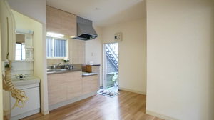 ドミール・モリ 102号-8