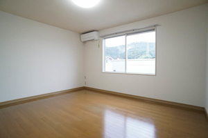 セピアコート 102号-7