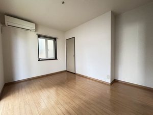 クローネ町田 102号-2