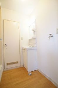 サンモール瀬谷 202号-9