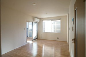 ヴィラ・テンボス二番館 101号-2