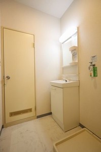 ファミール　ユリ 201号-10