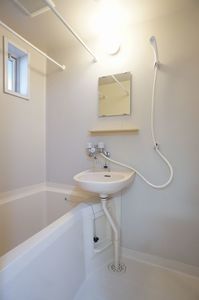 大倉山レジデンス 102号-8