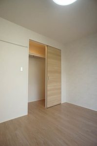 クロストン・ハイツ 103号-8