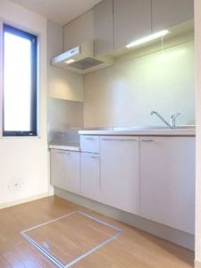 サンプラザ・コメット 101号-4