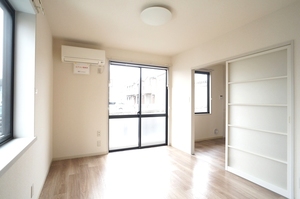 フローラ 102号-2