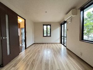 テラス鵠沼 101号-2