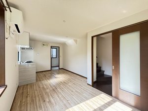 テラス鵠沼 102号-3