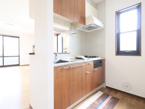 ジョイフル・ウィステリア 201号-8