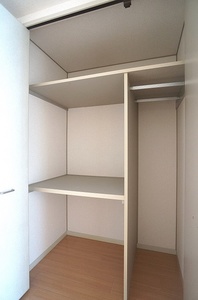 マーメゾン 202号-4