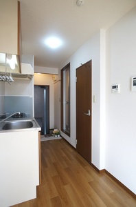 ラフィーネ鶴ヶ峰 102号-5