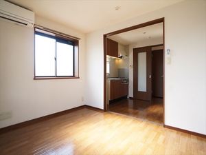 シャルムヴィラ中田西 202号-6