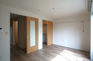 メニーナＴＫ 101号-4