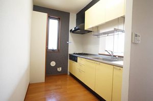 アルファタウン和泉町 A 201号-5