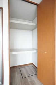 ラフィーネ旭ヶ丘 102号-3