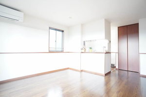 フォーレス上川井 202号-3