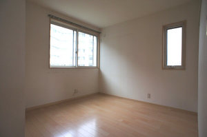 ラフィーネ日吉台　Ｂ 102号-7