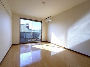 フォレスト反町　Ⅱ 205号-3