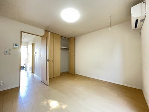 ＫＬＡＳＳＥ　Ｂ 102号-3