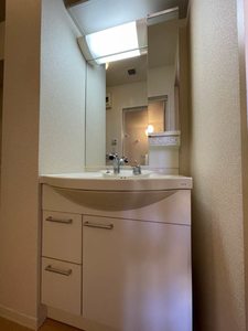 ＫＬＡＳＳＥ　Ｂ 102号-9