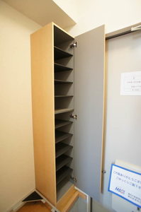 Ｒｏｏｆ　Ｓ．Ｔ 201号-6