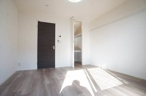 シャーメゾンM 202号-3