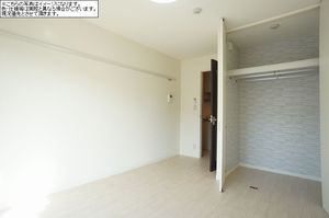 グラン・ブルー反町 101号-4