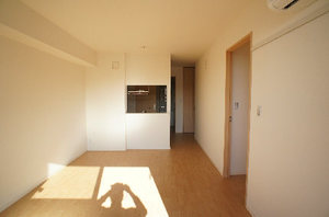 ヴァルト大倉山 202号-2