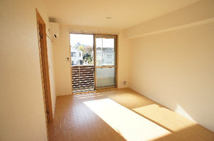 ヴァルト大倉山 202号-4