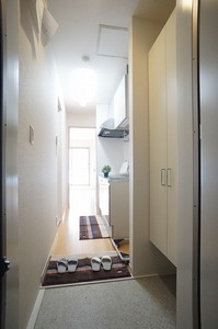 シュタイン横浜大口 203号-2