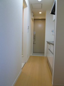 シュタイン横浜大口 301号-4