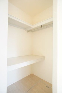 レオーネ本町 A 203号-4