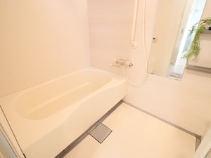 ウエストヴァレィー壱番館 302号-8